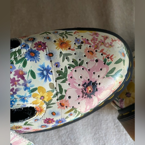 Dr. Martens Air Wair Floral Mash Up Leather Mary Janes Shoes Women's Size 9 - Picture 15 of 16